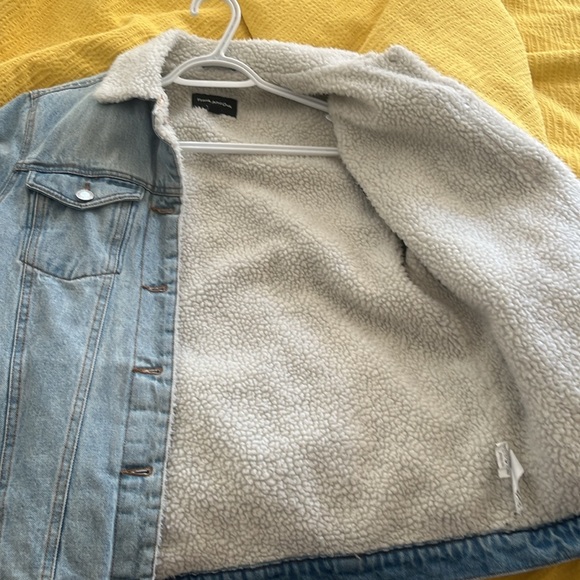 Jean jacket - Picture 3 of 4